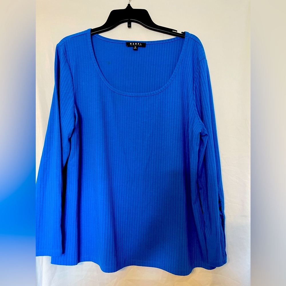 REBEL WILSON LADIES BLUE TOP
